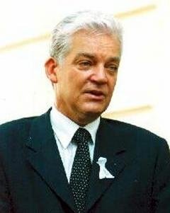 Méltó emlék egy méltóságos embernek